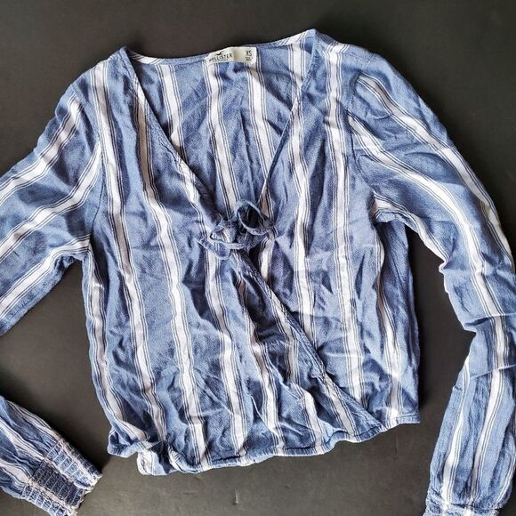 Hollister striped Blouse  - Picture 3 of 8